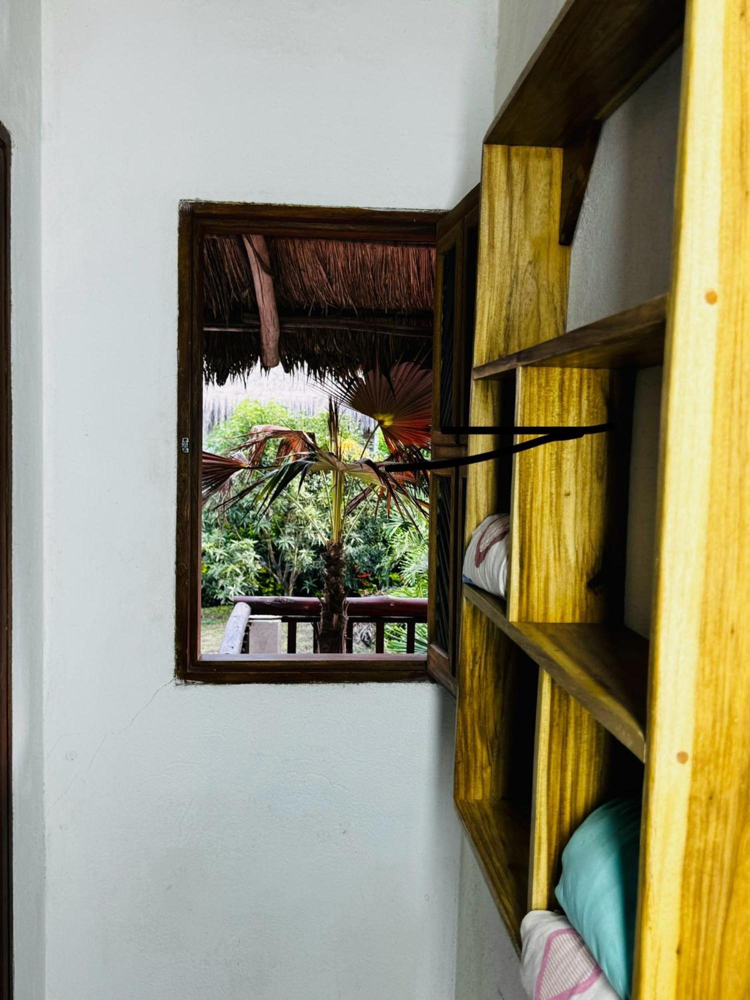 Hostal Nibuni Palomino Exteriör bild